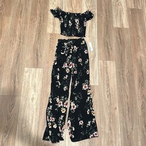 No Boundaries 2 piece set